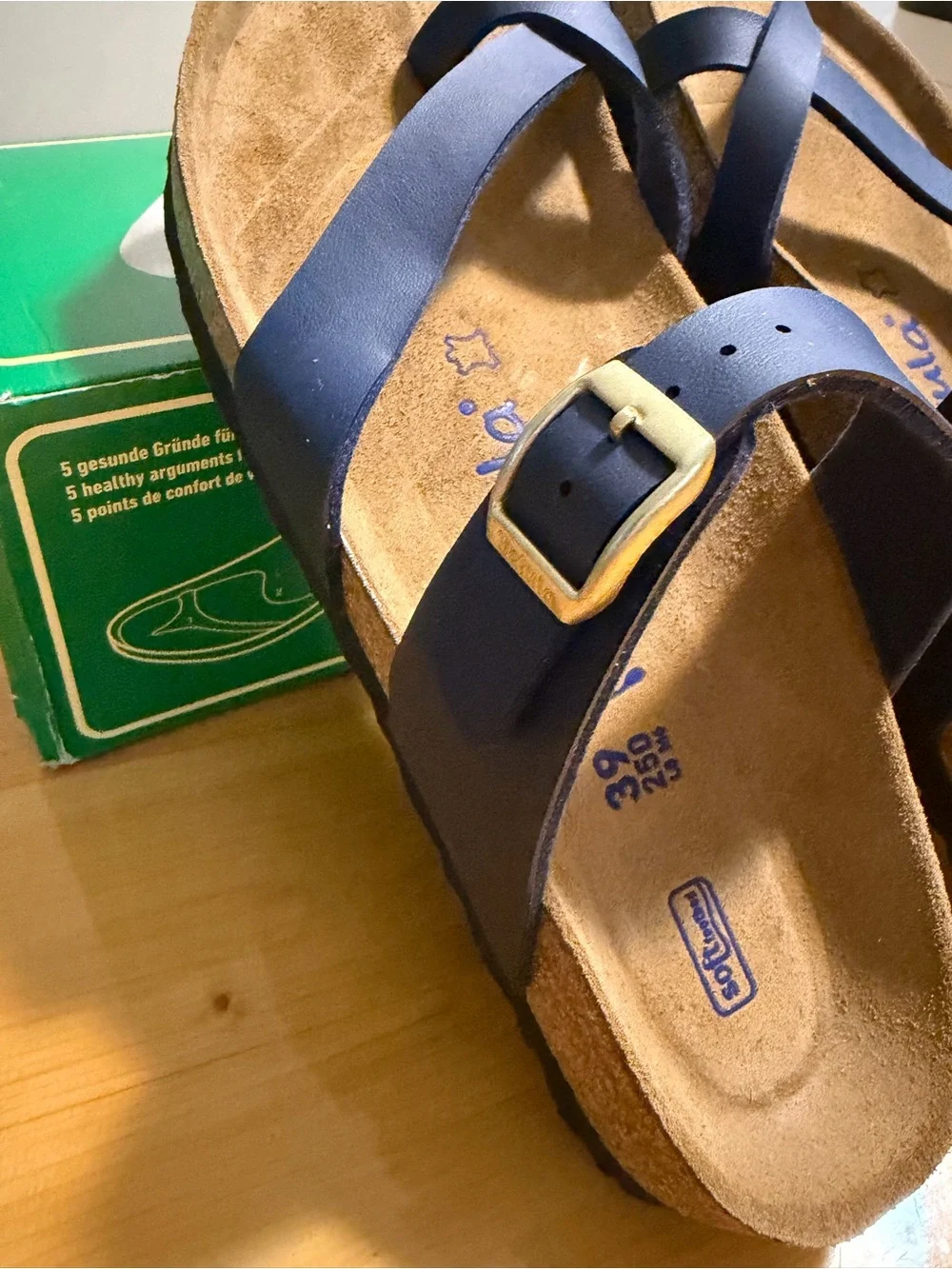 Comfortable Navy Blue Women's Cross-Strap Sandals